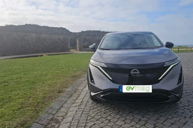 Nissan-Ariya-frente-